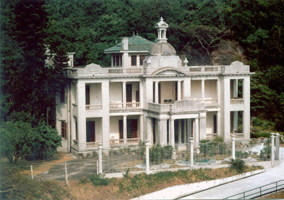 A private residence (Jessville) at 128 Pokfulam Road